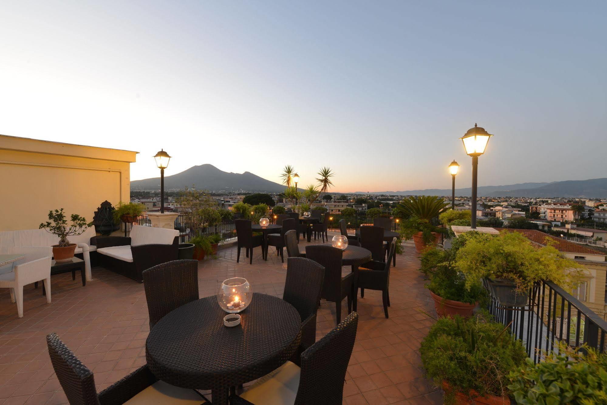 Hotel Palma Pompeji Kültér fotó